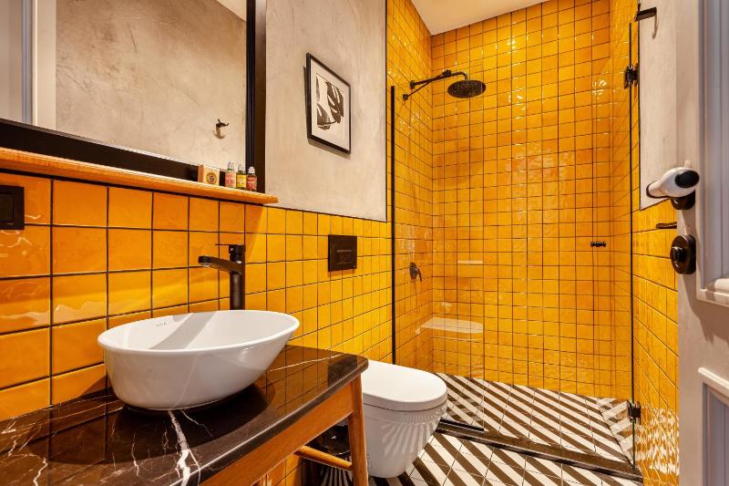 Superior Double Room image 3