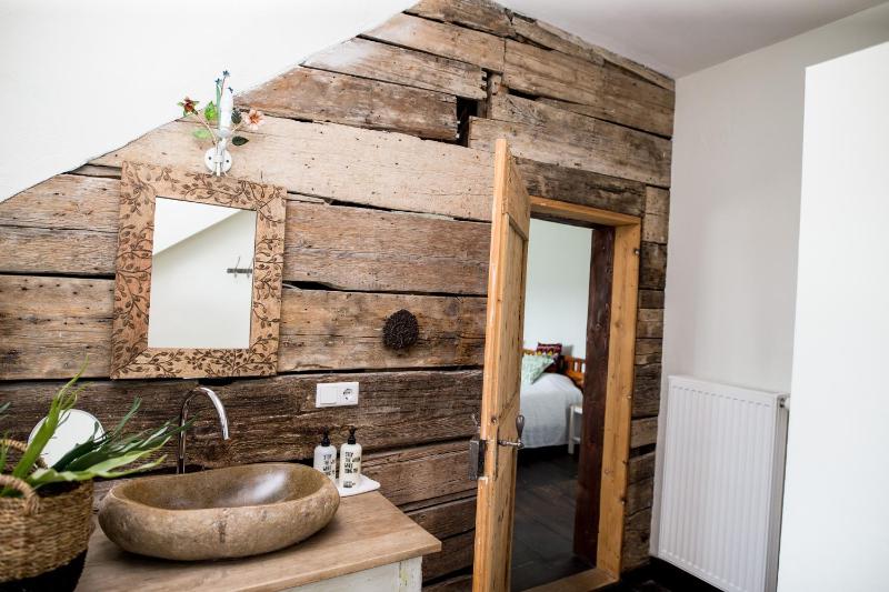 Double or Twin Room with Shower image 3