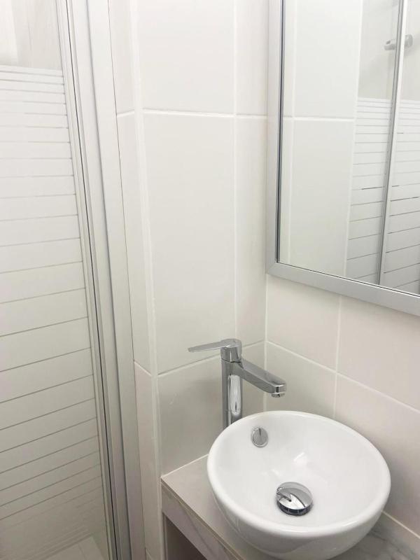 Double Room with Private Bathroom image 2