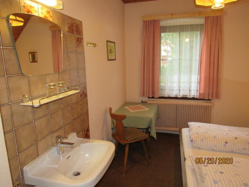 One-Bedroom Apartment (2 - 3 Persons) image 3