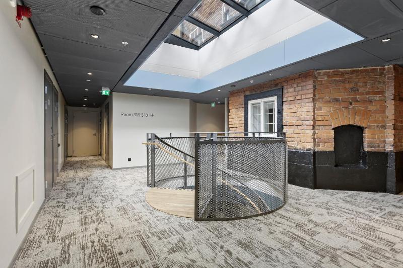 Best Western Hotel at 108 - image 15