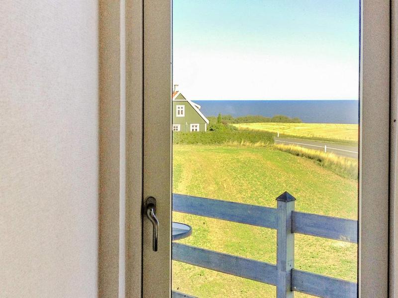 Three-Bedroom Holiday Home  image 1