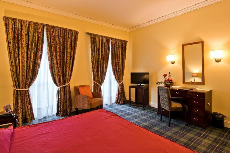 Suite image 2