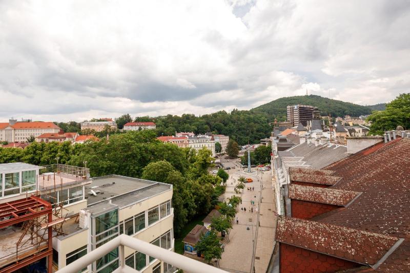 Apartment with Terrace image 2