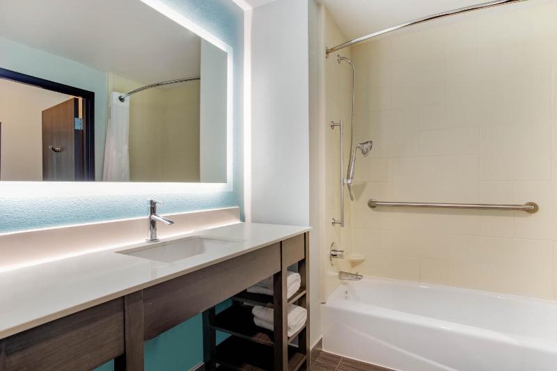 King Room - Mobility Access/Non-Smoking image 4