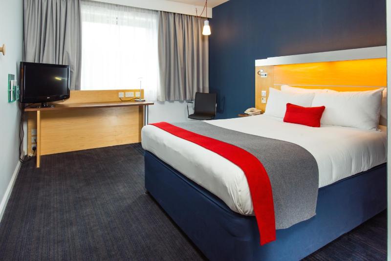 Standard Double Room with Free Hot Breakfast image 1