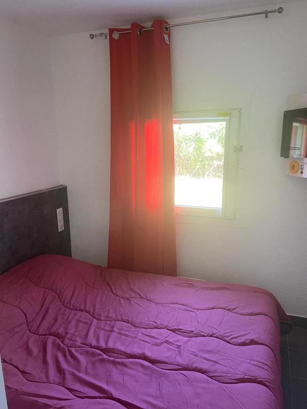 Double Room with Private Bathroom image 1