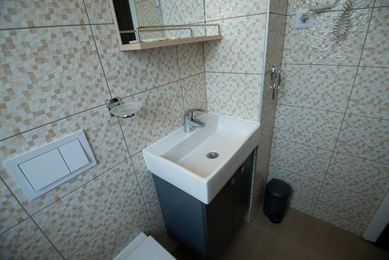 Double Room image 2