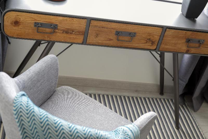 Room #303181713 image 3