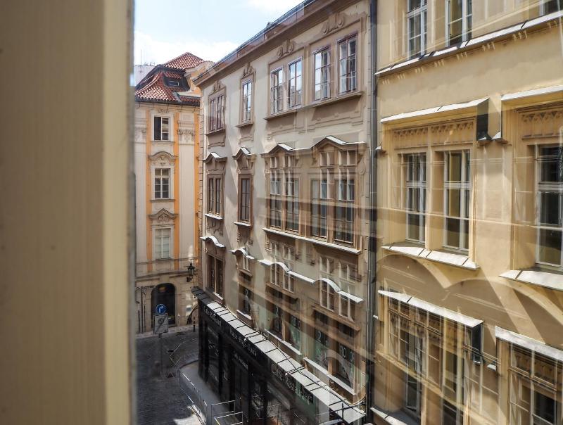 Karlova - Old Town Apartment - image 5
