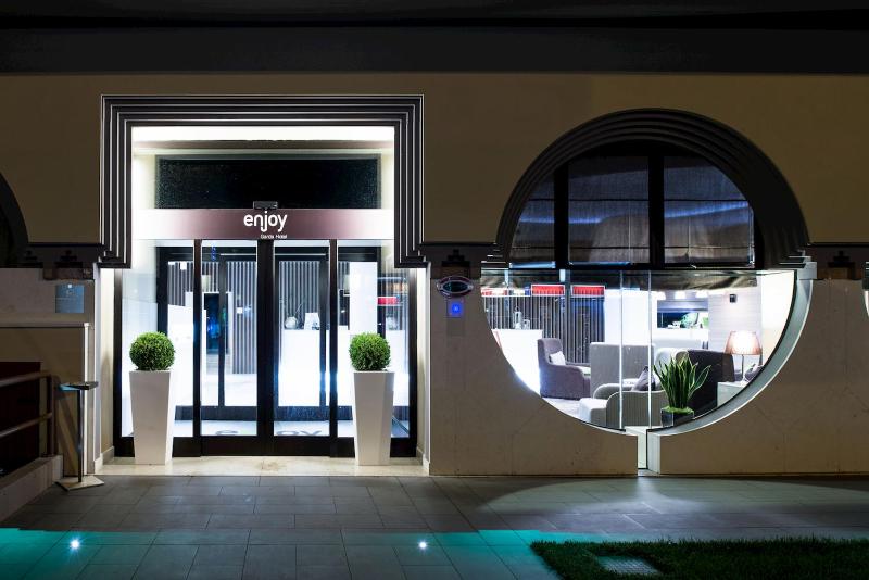 Enjoy Garda Hotel - image 12