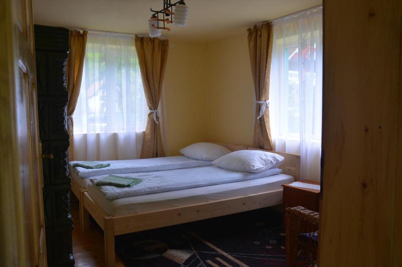 Double or Twin Room with Shared Bathroom image 3