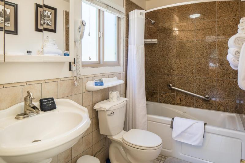 Luxury King Cottage image 4