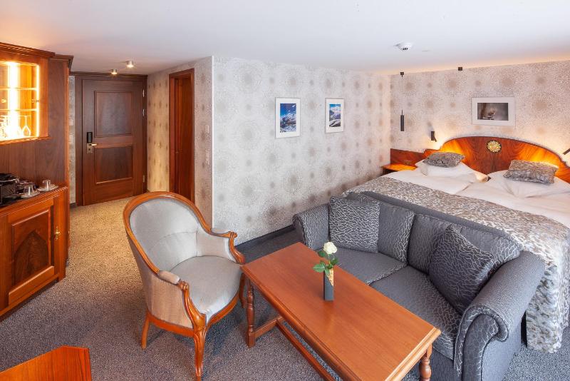 Junior Suite image 3