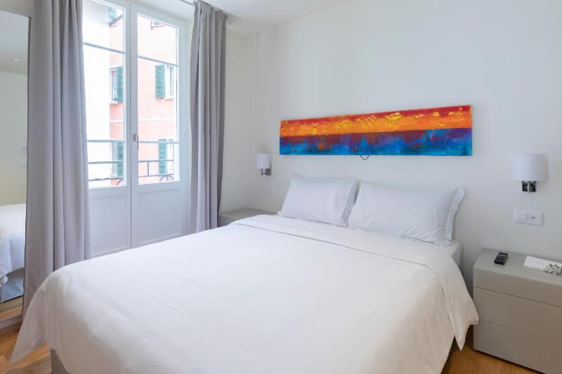 Lac Hotel - image 9