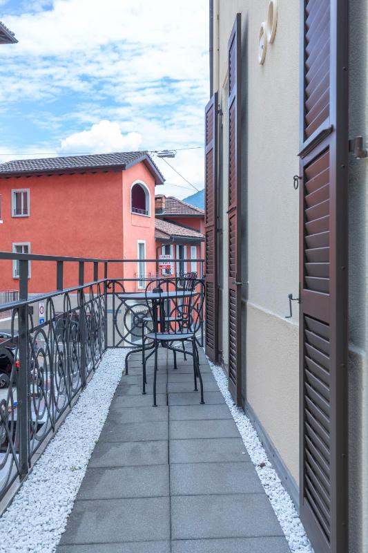 Lac Hotel - image 4