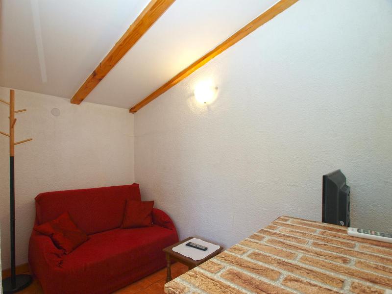 Apartment Lavender 700 - image 10