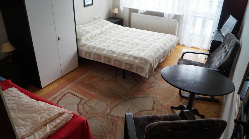 Triple Room with Balcony image 4
