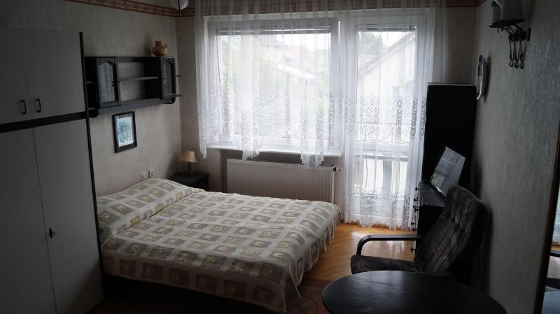 Triple Room with Balcony image 2