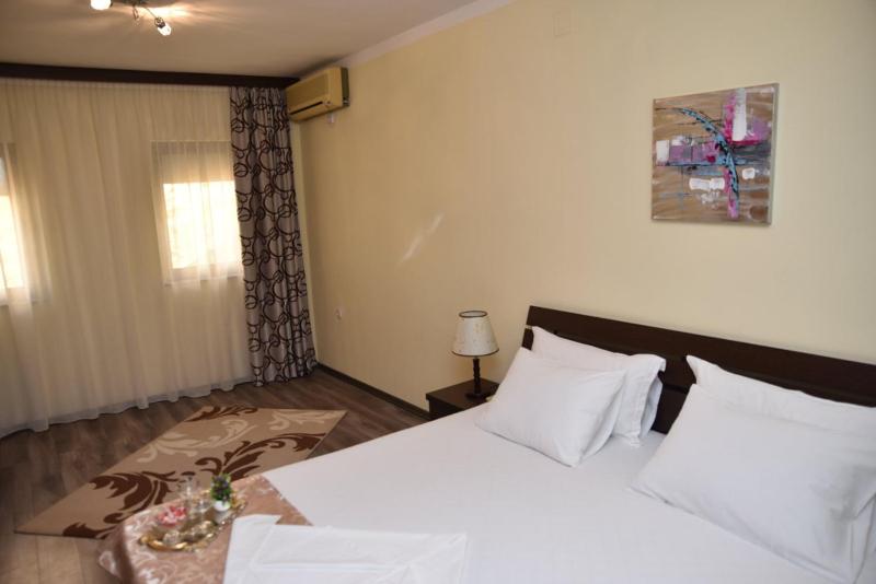 Two-Bedroom Apartment with Sea View image 2