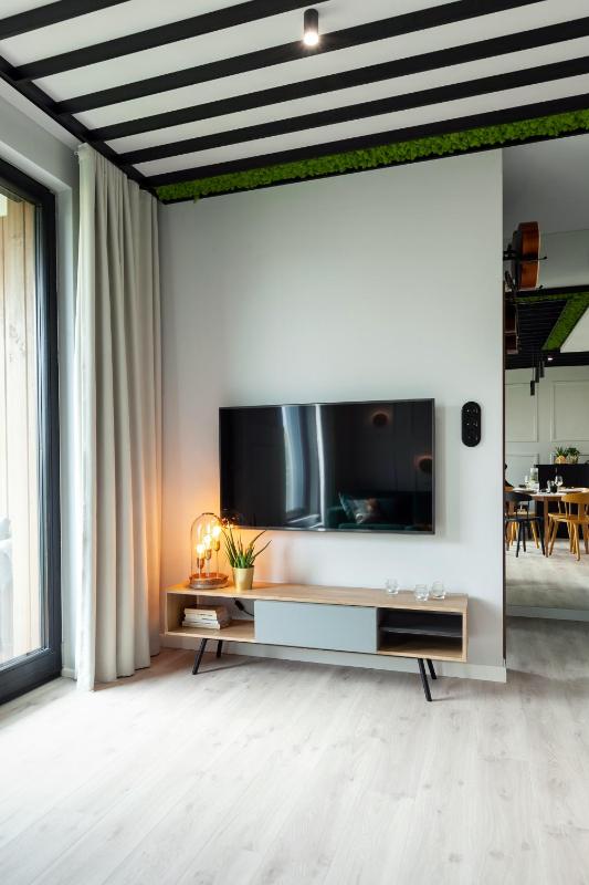 Flora Apartment Deluxe - Hav Aparts (Botanica) - image 2