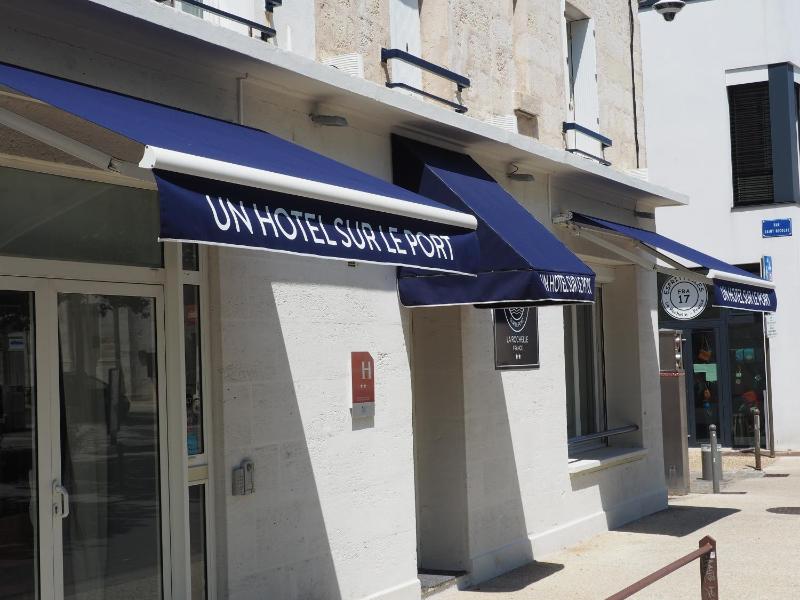 Un Hotel sur le Port - image 44