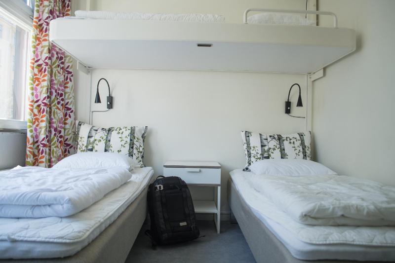 Quadruple Room with Private Bathroom image 4