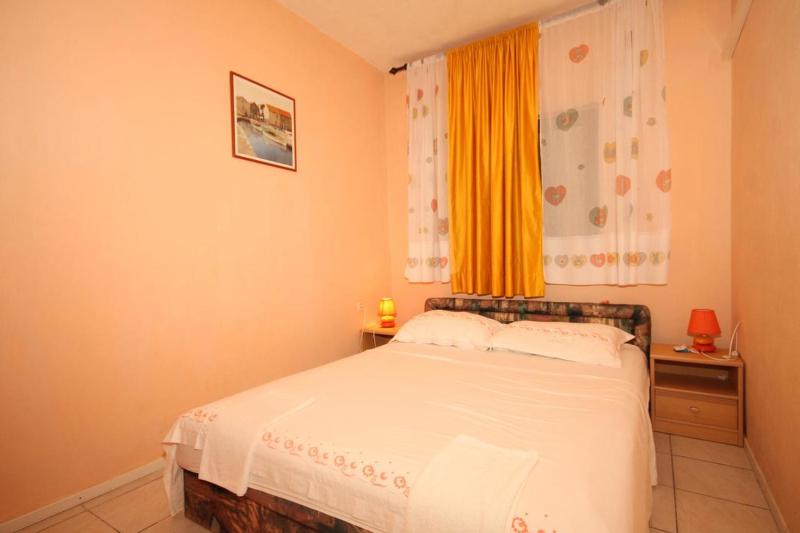 Two-Bedroom Apartment with Terrace and Sea View image 1