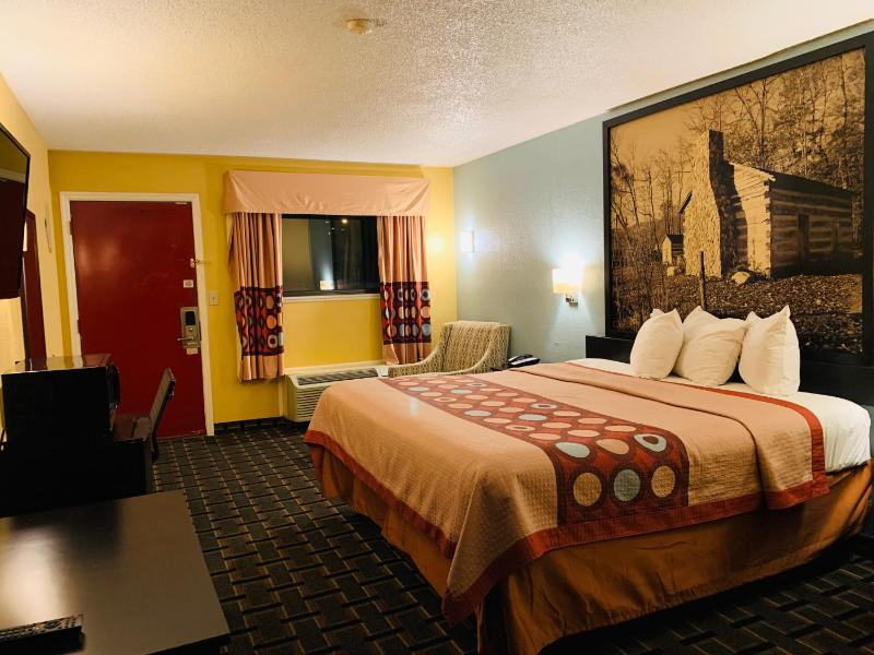 King Room - Smoking  image 1