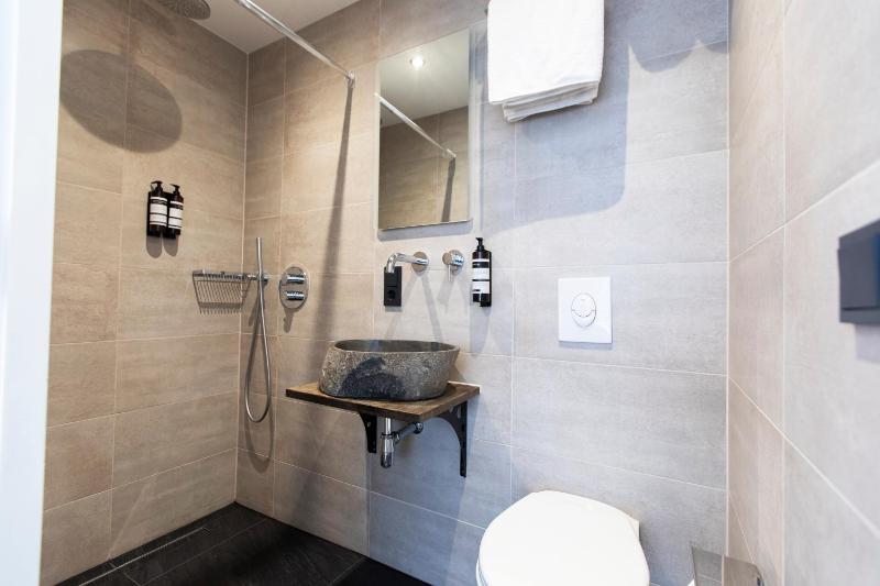 Luxury Double Room image 3