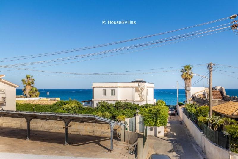 Villa with Private Pool image 1