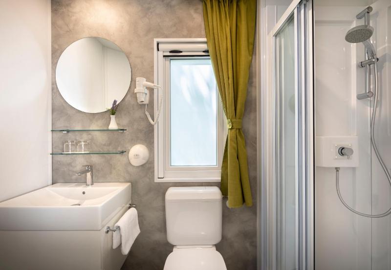 Superior Family Mobile Home image 4