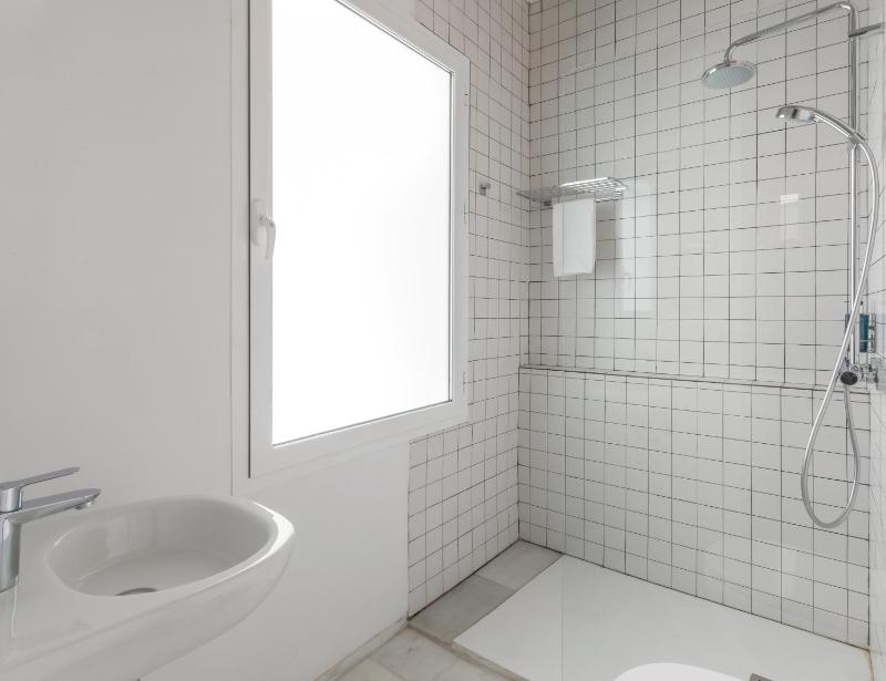 Superior Apartment image 2
