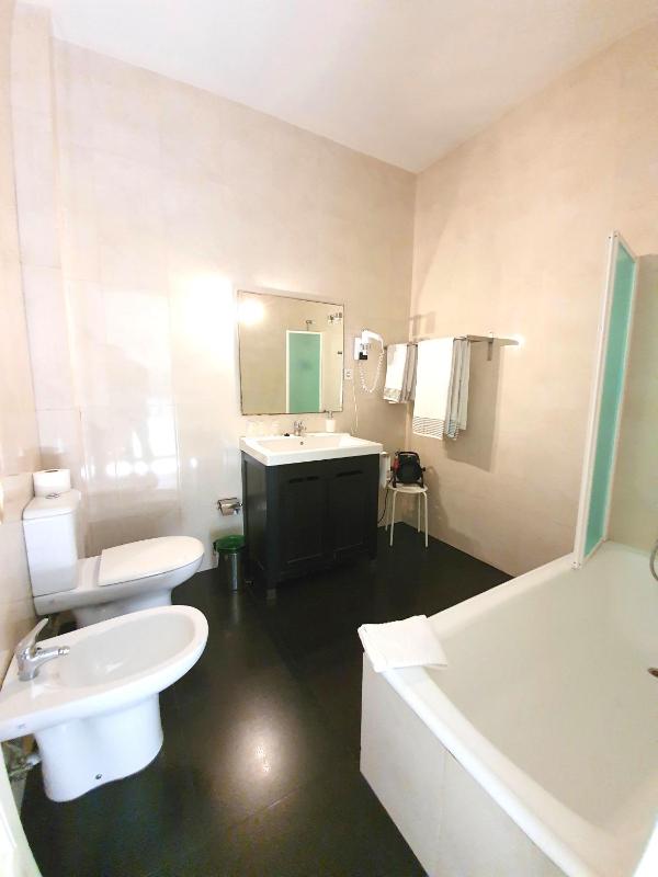 Triple Room image 3