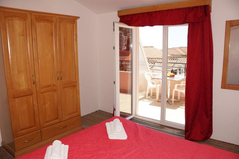 Apartments Stanivukovic - image 14