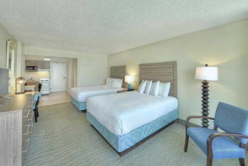 Deluxe Room with Kitchen - Ocean View image 4