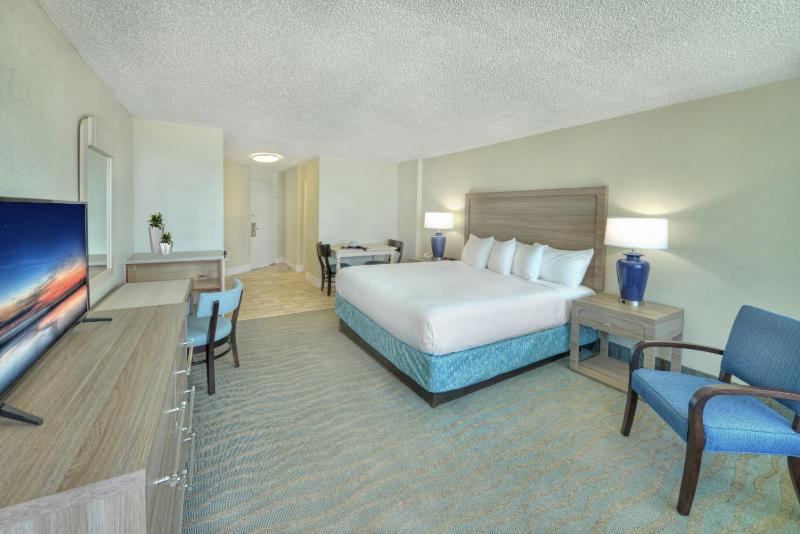King Room image 3