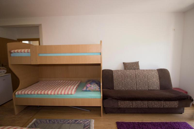 Quadruple Room image 1