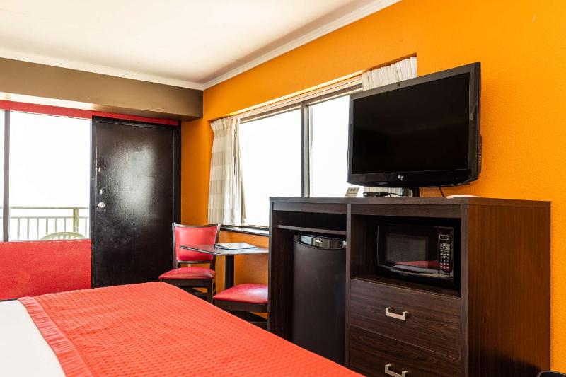Sandcastle Resort on the Beach - image 41