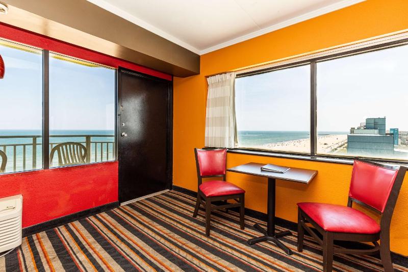 Sandcastle Resort on the Beach - image 36