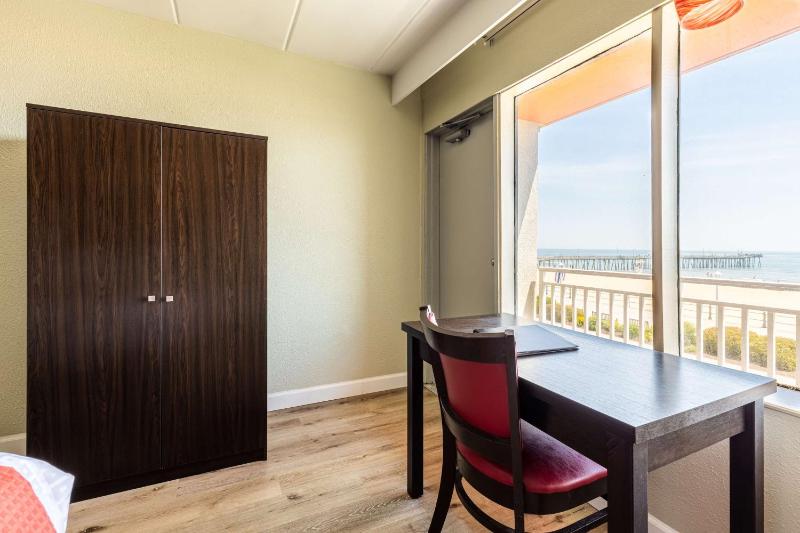Sandcastle Resort on the Beach - image 16