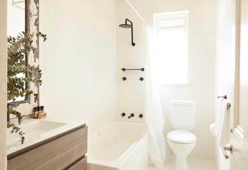 Two-Bedroom Apartment image 3