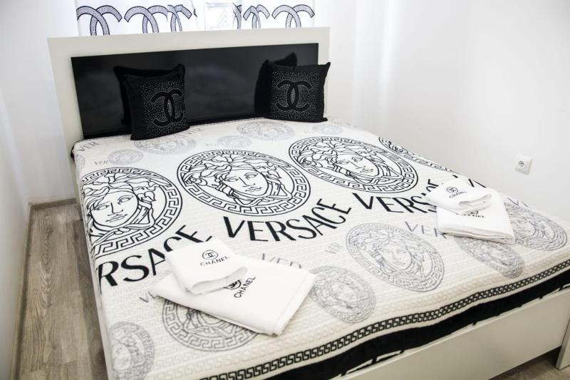 Apartment image 3