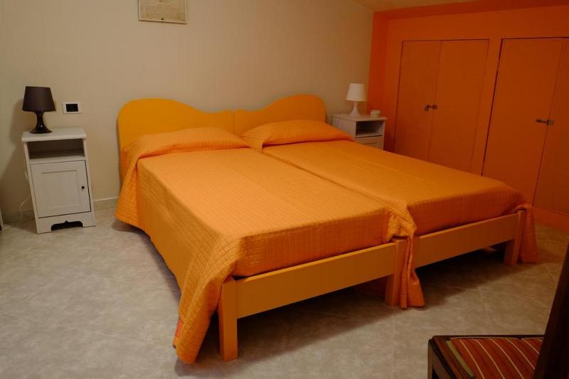 Double Room image 1