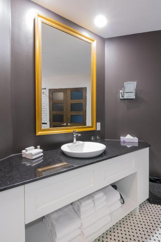 Hotel Clarendon - image 4