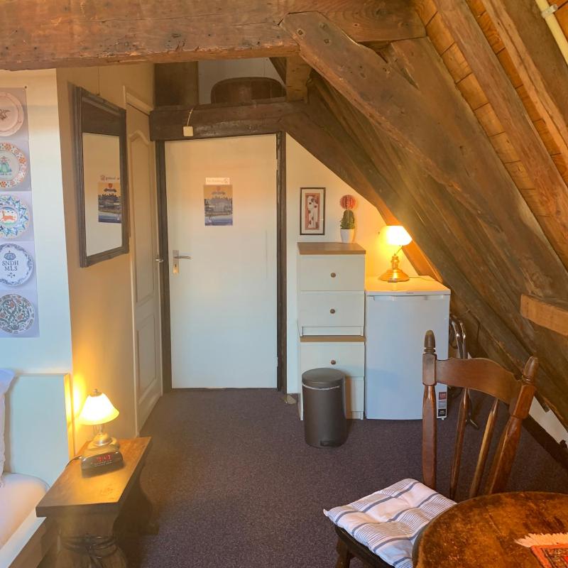 Amsterdam Central Guest House - image 7