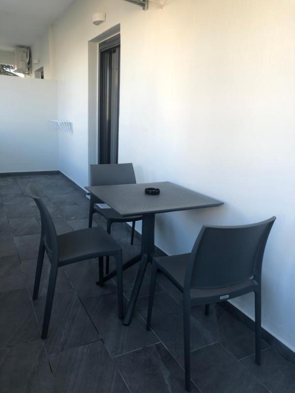 Apartment with Garden View image 3