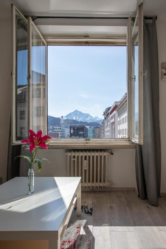 Apartment in the City Center - image 13