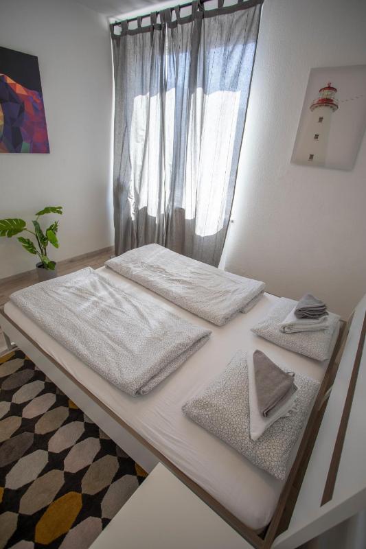 Apartment in the City Center - image 9