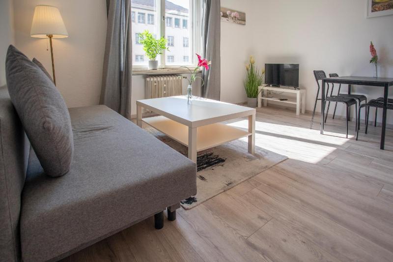 Apartment in the City Center - image 4
